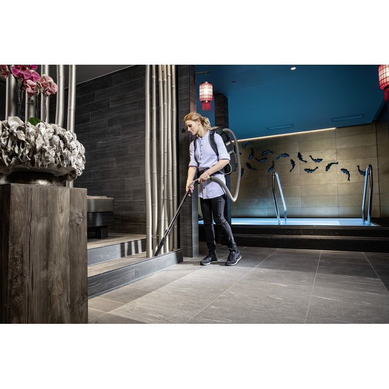 Акумулаторната Прахосмукачка за сухо почистване Karcher BVL 5/1 Bp